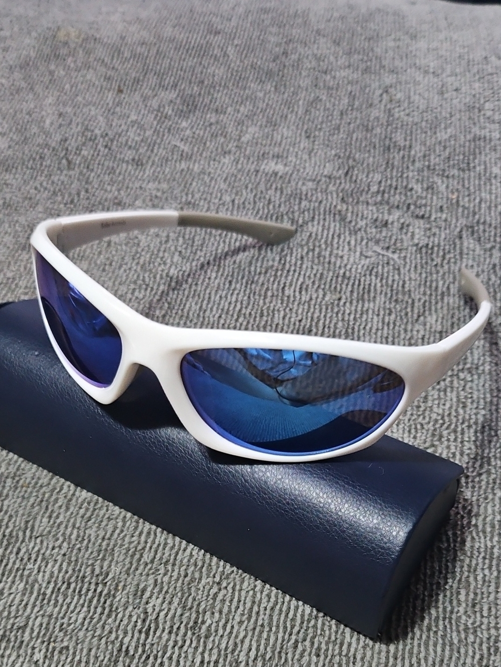 Womens Or Juniors Polarized Solar Accents From Amazon New!